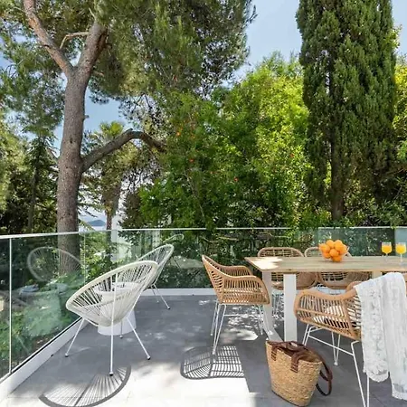 아파트 In Arbanija With Sea View, Terrace, Air Conditioning, Wifi 5139-2