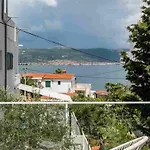 Appartamento In Arbanija With Sea View, Terrace, Air Conditioning, Wifi 5139-2 *