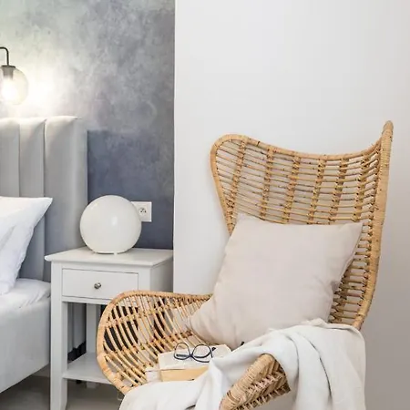 In Arbanija With Sea View, Terrace, Air Conditioning, Wifi 5139-2 تروغير