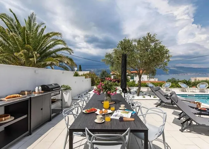 公寓 In Arbanija With Sea View, Terrace, Air Conditioning, Wifi 5139-2