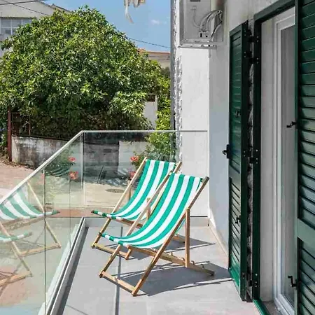 In Arbanija With Sea View, Terrace, Air Conditioning, Wifi 5139-2 Appartement