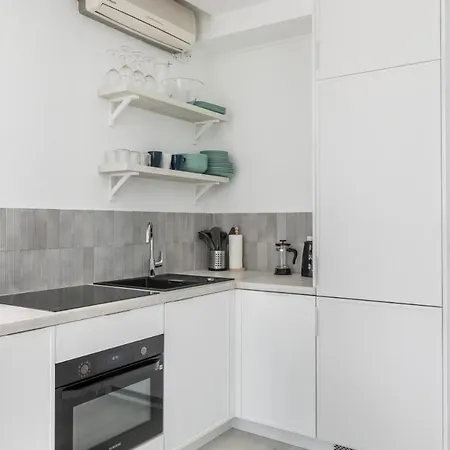 In Arbanija With Sea View, Terrace, Air Conditioning, Wifi 5139-2